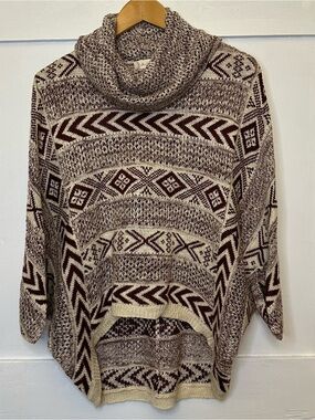 Altar’d State Cocoon Sweater Cowl Neck Doleman Sleeve Cream & Maroon Sz S Boxy